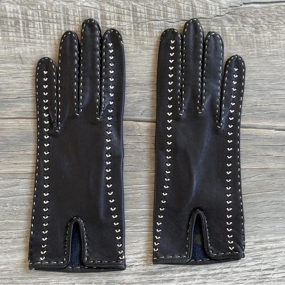 Vintage Leather Whipstitched Driving Gloves in Navy (size XS)
